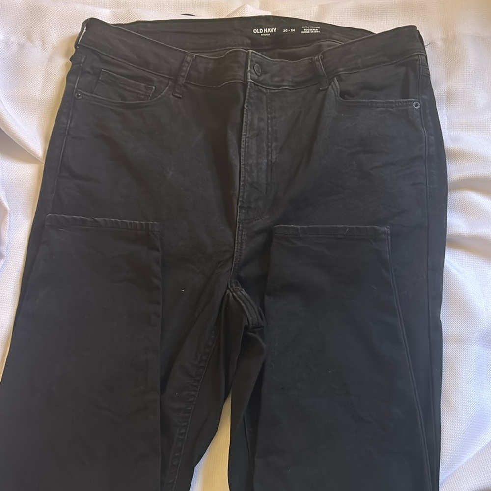 Old Navy NWOT Skinny Rockstar Jeans